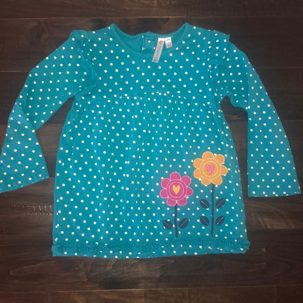 TANGERINE SKY Polka Dot Flower Top